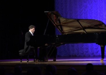 Russian pianist Denis Matsuev brings technical brilliance, emotional intimacy to Tchaikovsky recital